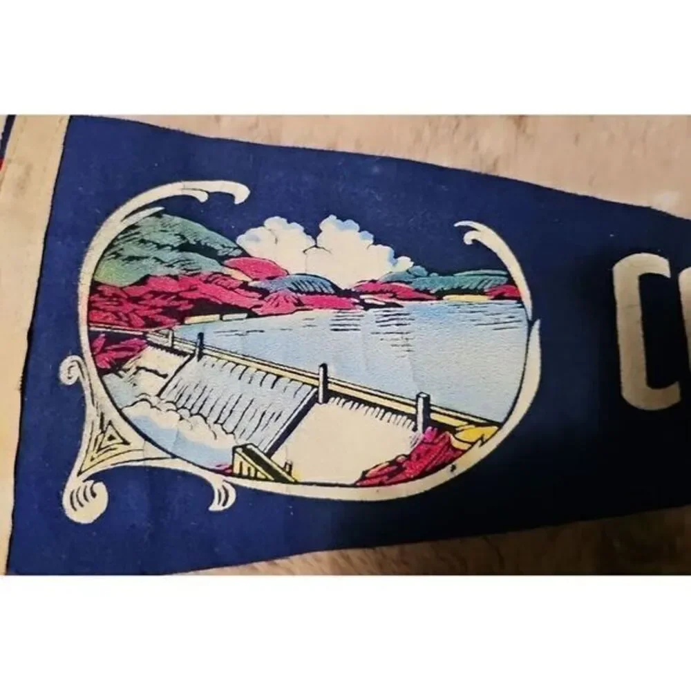 Souvenir Pennant Coulee‎ Dam Washington 1950s or 1960s Vintage